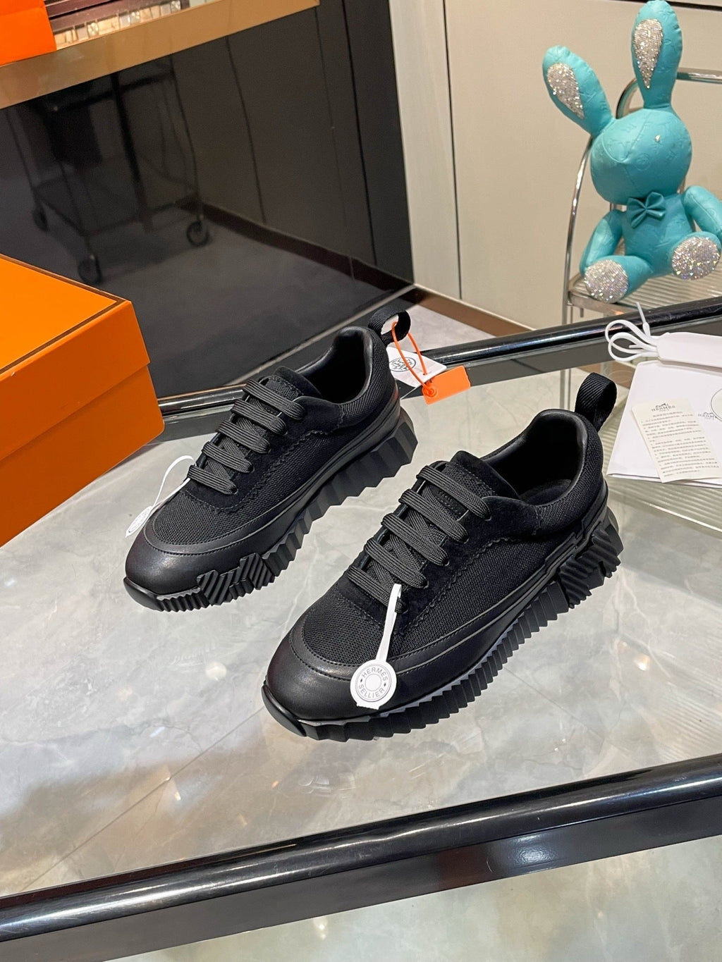 Zapatillas de cuero a rayas H