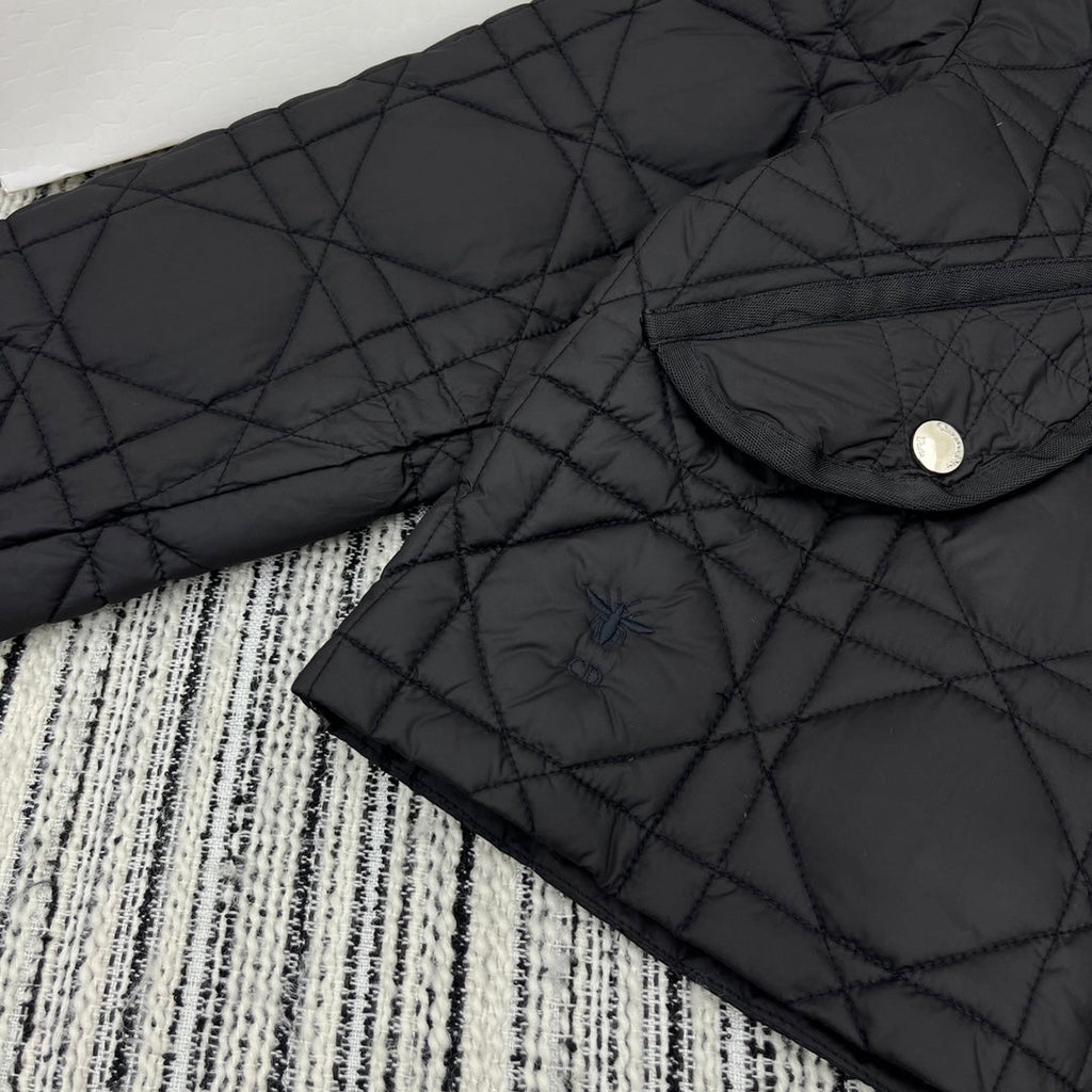 Chaqueta de plumas acolchada con rombos