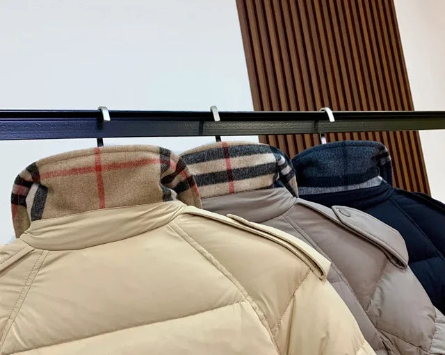 Chaqueta de plumas con cinturón