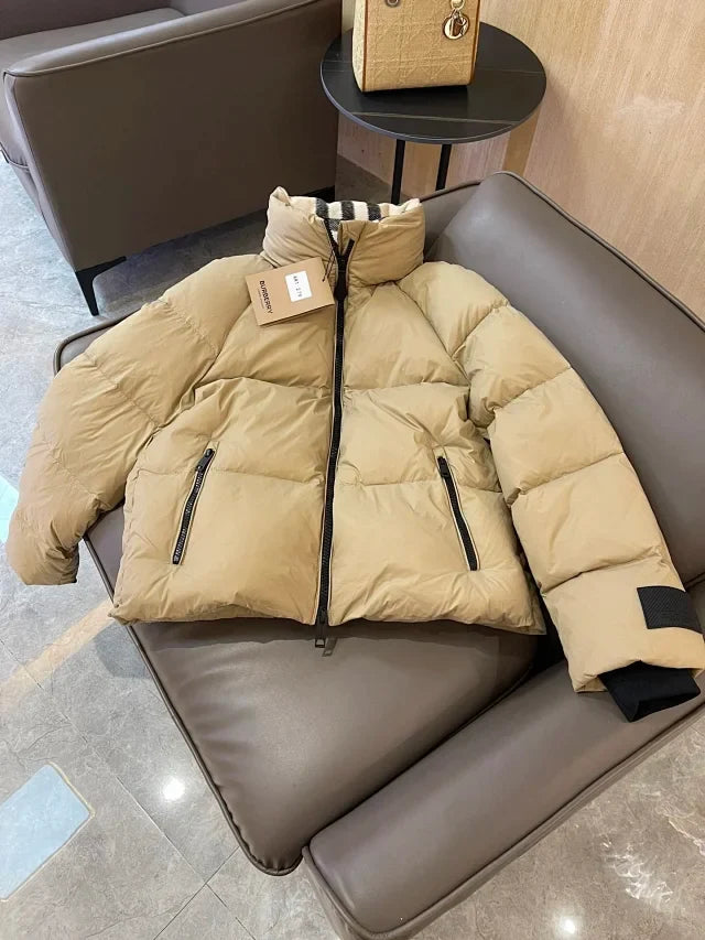 Chaqueta acolchada con cuello de cuadros