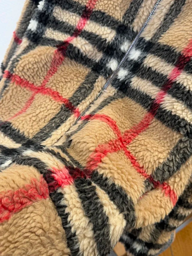 Chaqueta de piel de oveja a cuadros