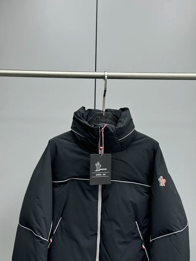 Chaqueta de plumas de cuello alto