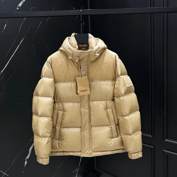 Chaqueta acolchada de plumón negra
