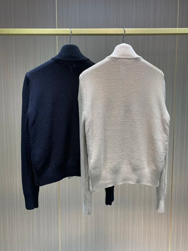 Chaqueta híbrida de plumón de punto