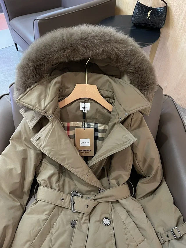 Chaqueta de piel con cuello cruzado
