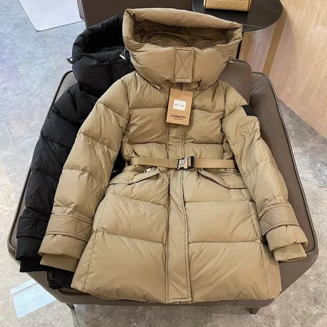 Chaqueta Black Label de corte ajustado a la cintura