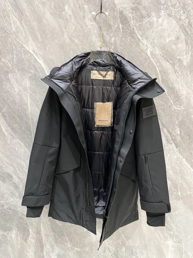 Traje de esquí de longitud media