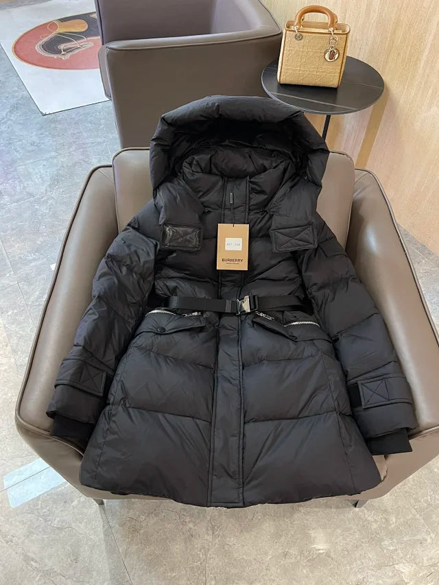 Chaqueta Black Label de corte ajustado a la cintura