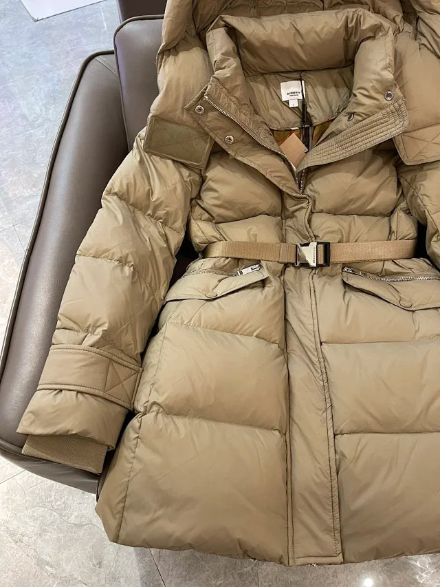Chaqueta Black Label de corte ajustado a la cintura