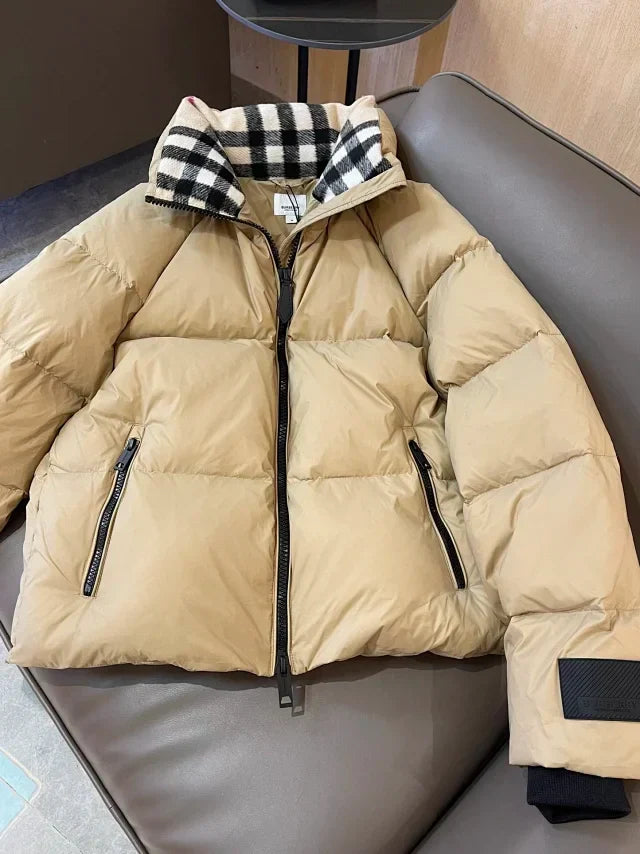 Chaqueta acolchada con cuello de cuadros