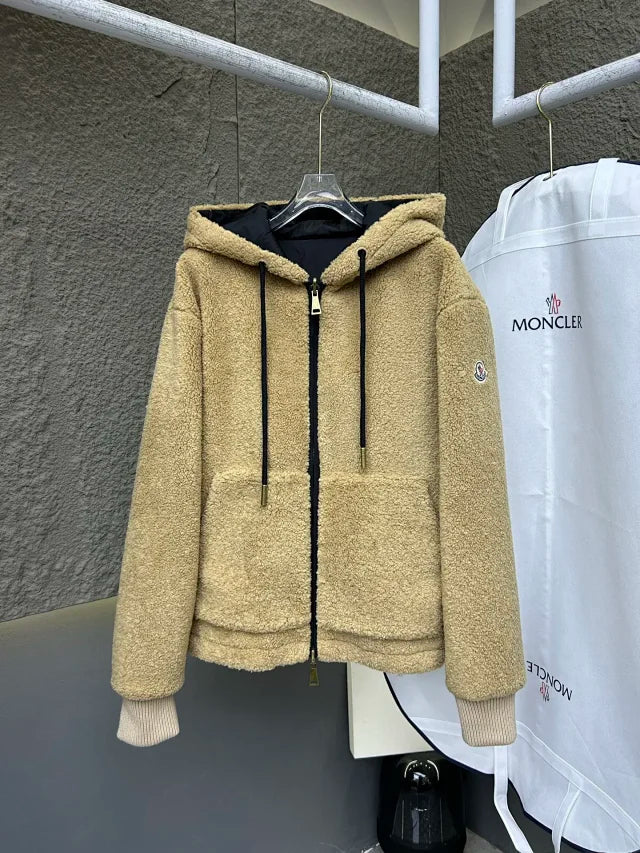 Chaqueta con capucha y cremallera de forro polar Teddy