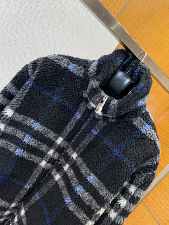 Chaqueta de piel de oveja a cuadros