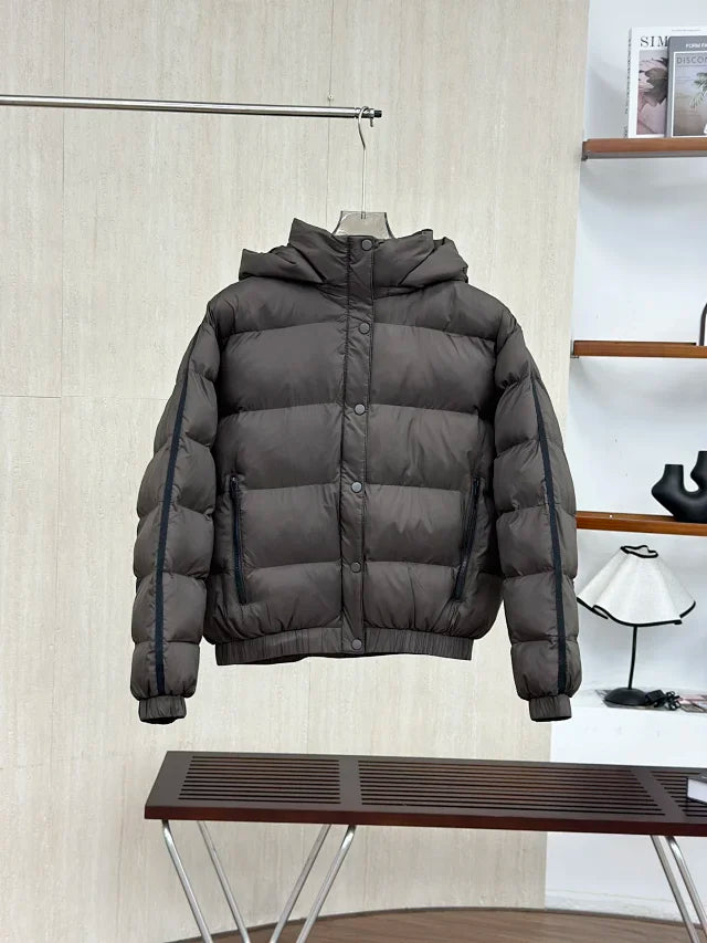 Chaqueta de plumas con detalle de rayas